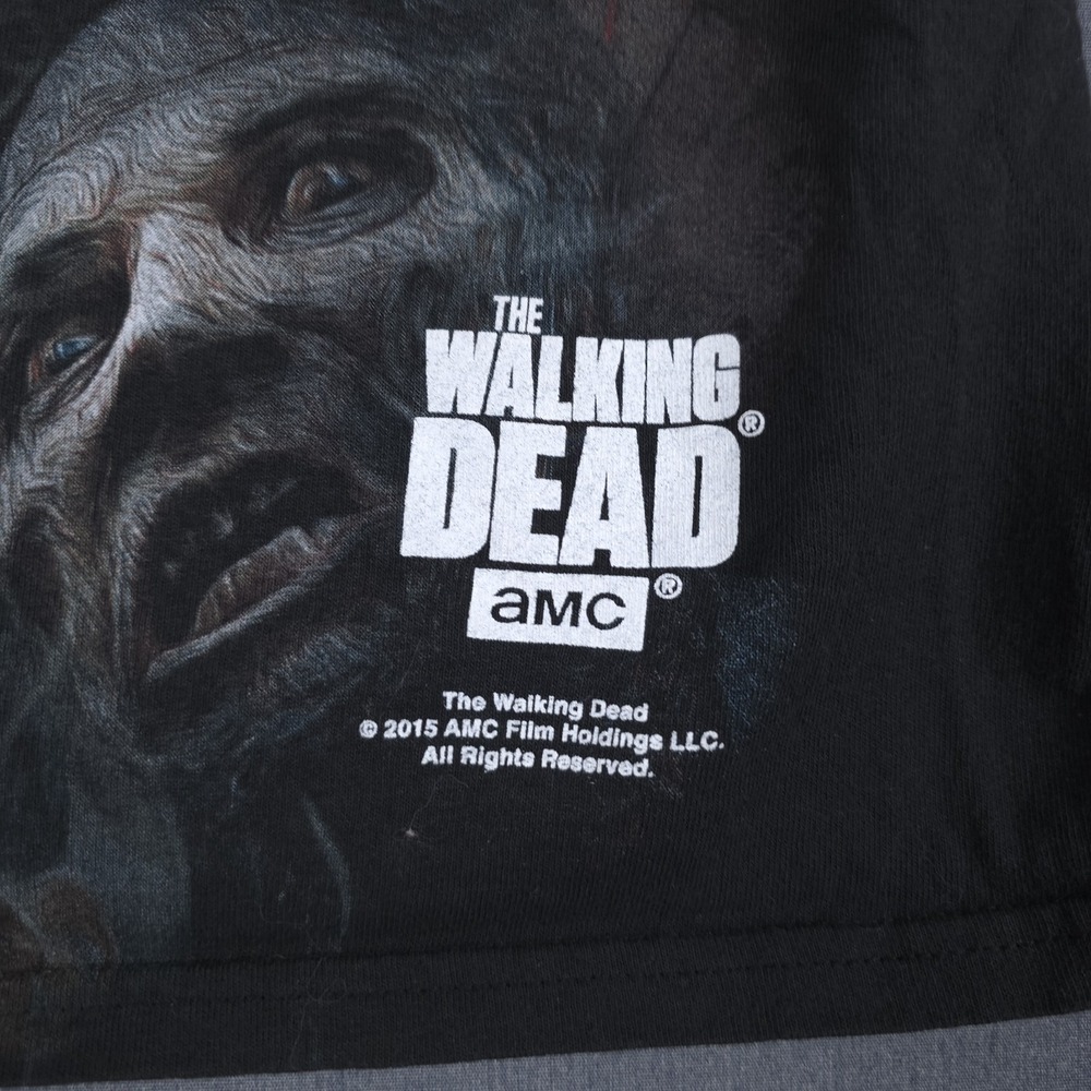 The Walking‎ Dead Shirt Mens Large Black Short Sleeve Walkers AOP Horror AMC - Picture 4 of 11